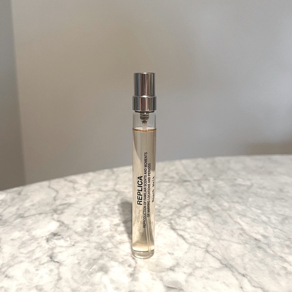 Replica Beach Walk Travel Spray - Picture 2 of 6